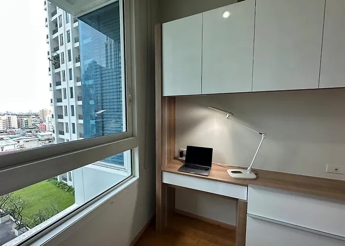 New 5 Stars L 4 Mins Walk Bts&apl Bangkok