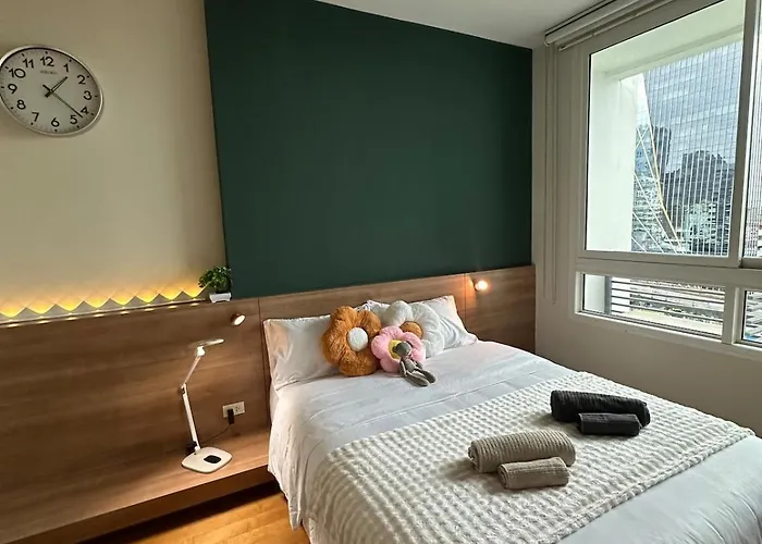 New 5 Stars L 4 Mins Walk Bts&apl Appartement *